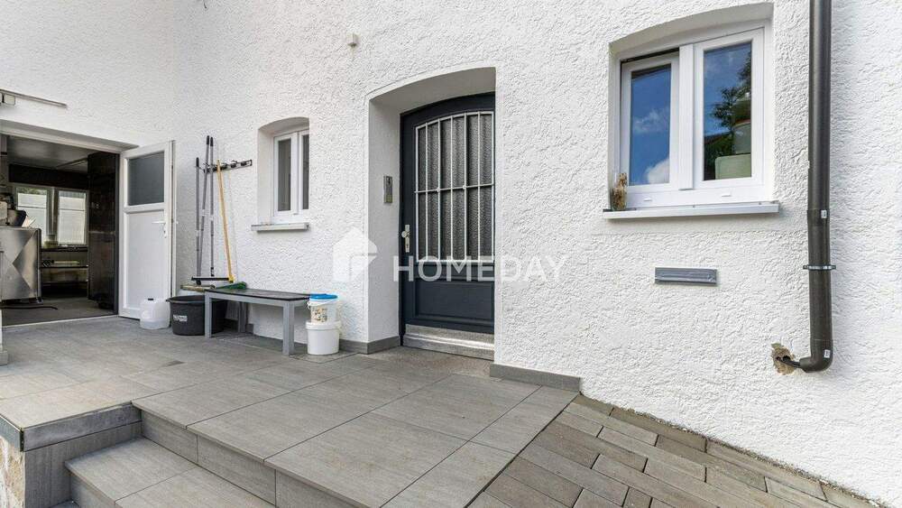 Mehrfamilienhaus, Wohnhaus Dunningen - 9 Zimmer, 240 m&sup2;, 1.180.000&euro; | Angebot:25685641