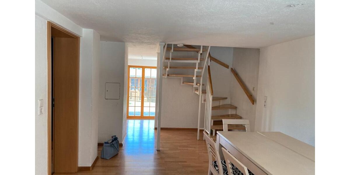 Etagenwohnung Frittlingen - 5 Zimmer, 123 m&sup2;, 800&euro; | Angebot:25719365