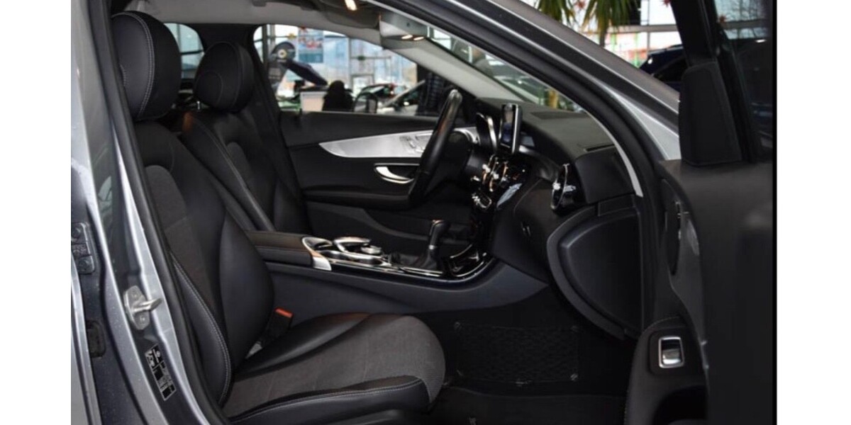 Mercedes-Benz C 220 200.000 km 14.500 &euro; Tuttlingen 78532