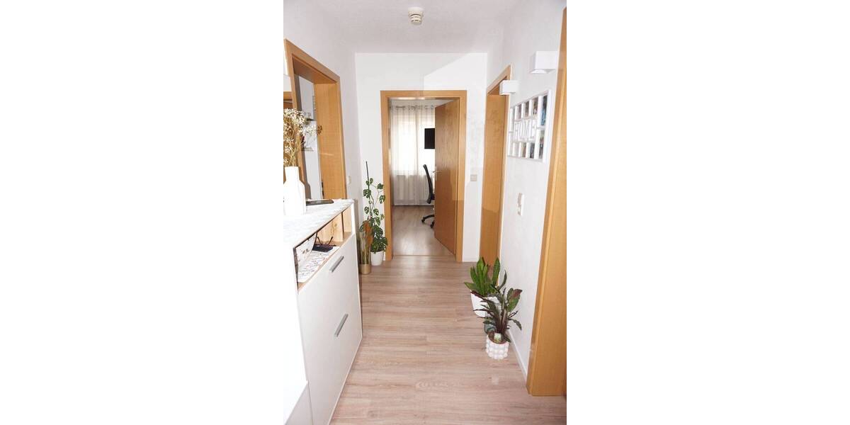Etagenwohnung Schramberg - 3 Zimmer, 77 m&sup2;, 640&euro; | Angebot:25707907