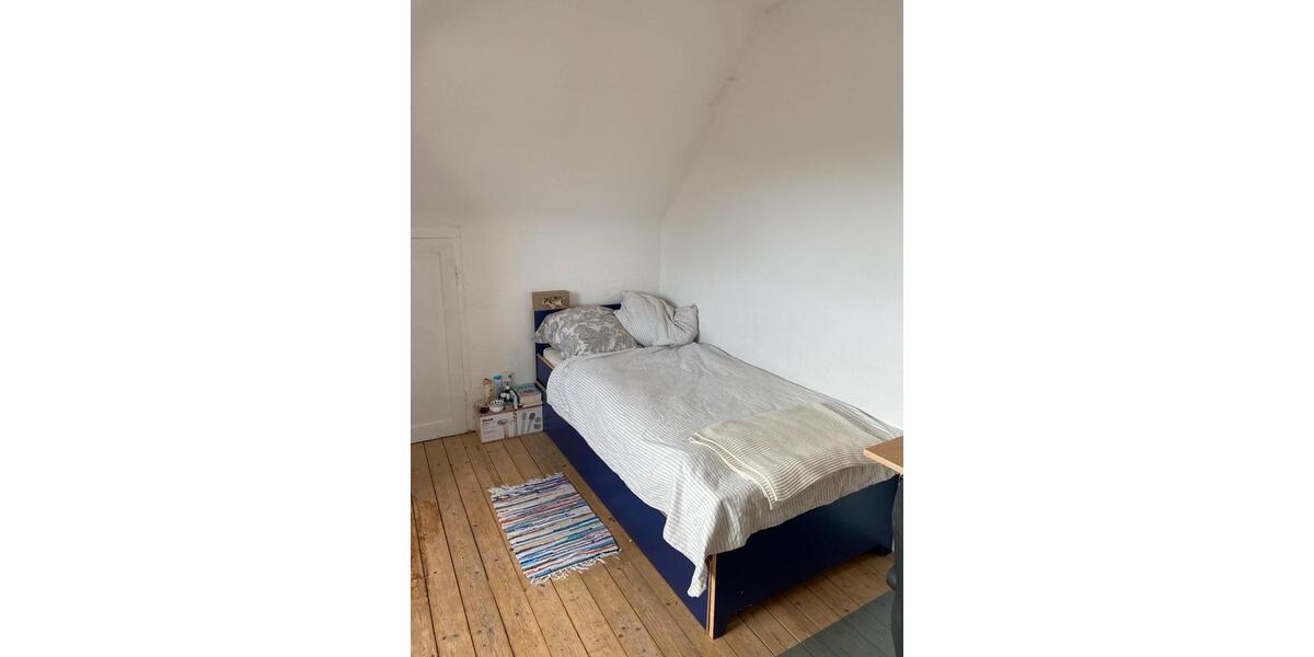 Etagenwohnung Villingen-Schwenningen Schwenningen - 1 Zimmer, 16 m&sup2;, 335&euro; | Angebot:24757314