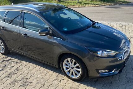 Ford Focus 103.000 km 9.000 &euro; Furtwangen 78120