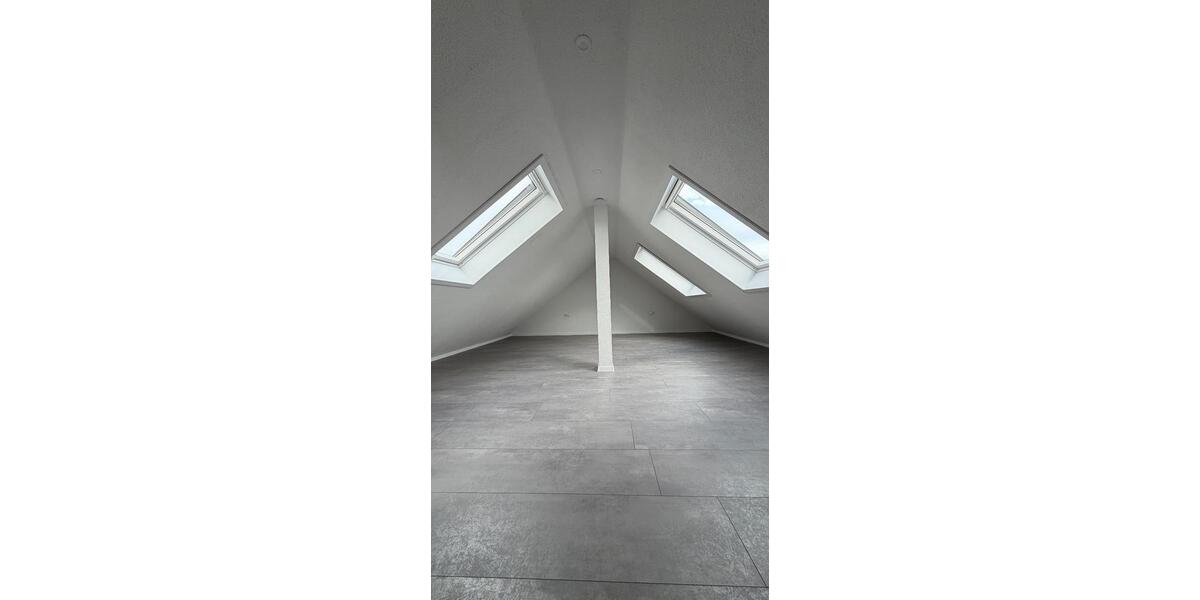 Maisonettenwohnung Schömberg - 4 Zimmer, 77 m&sup2;, 950&euro; | Angebot:25964380