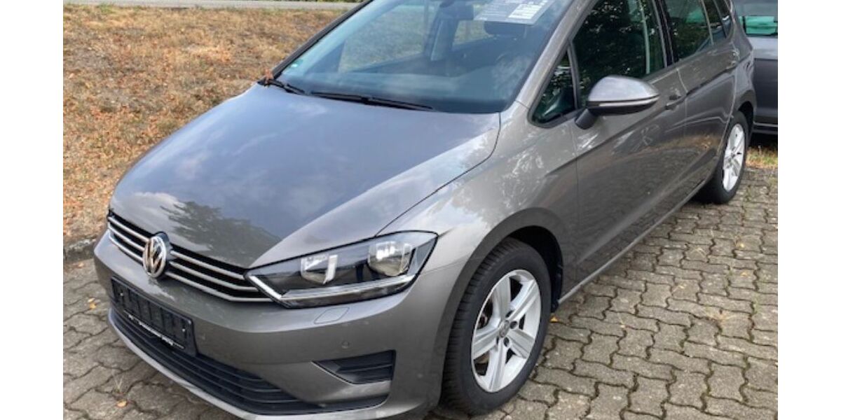 VW Golf Sportsvan 71.500 km 12.900 &euro; Tuttlingen 78532