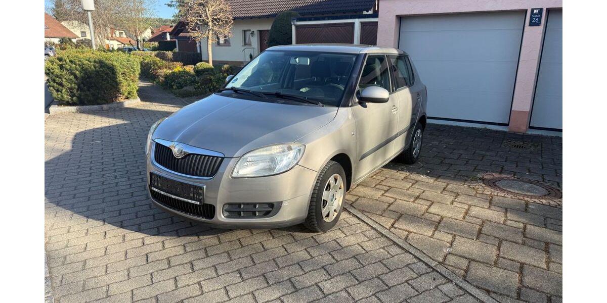 Skoda Fabia 165.000 km 1.650 &euro; Bad Dürrheim 78073