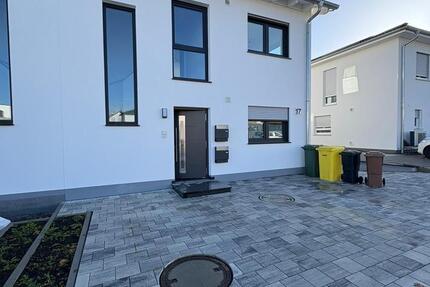 Wohnung Tuningen - 3 Zimmer, 75 m&sup2;, 1.050&euro; | Angebot:25518940