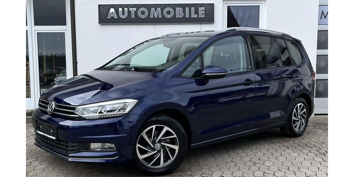 VW Touran 92.500 km 17.979 &euro; Königsfeld 78126
