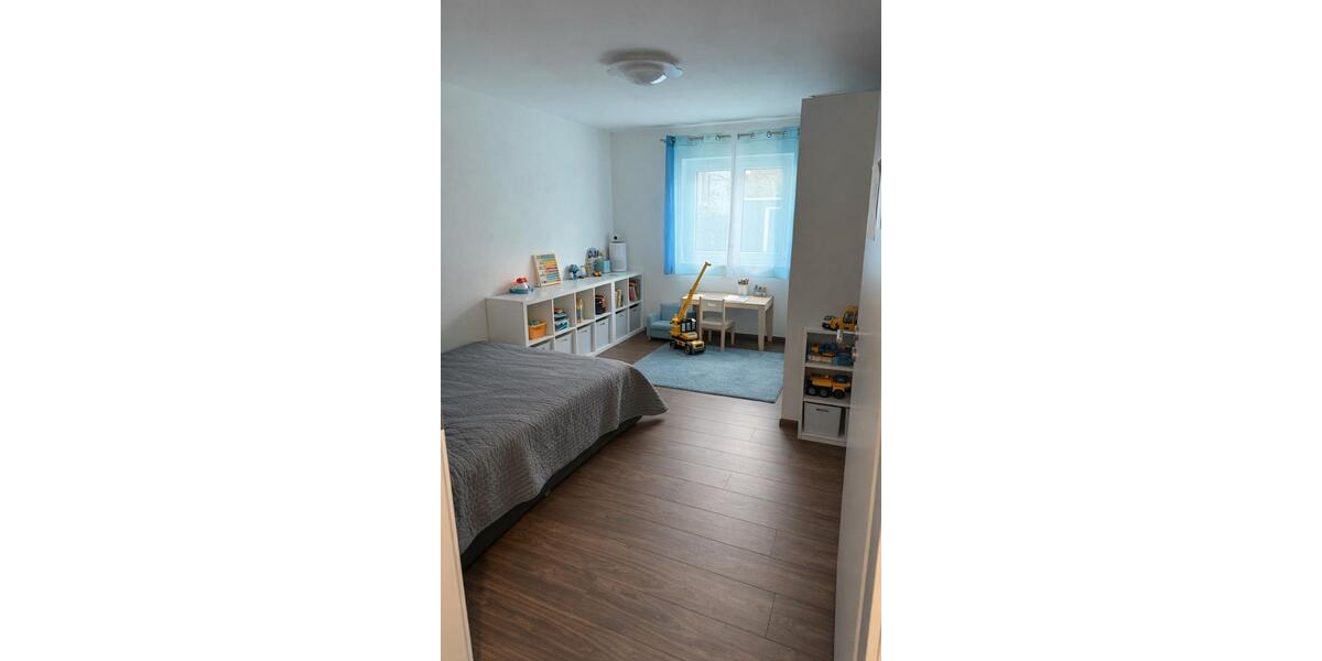 Erdgeschoßwohnung Trossingen - 4.5 Zimmer, 99 m&sup2;, 460.000&euro; | Angebot:26305463