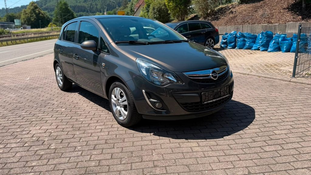 Opel Corsa 125.000 km 6.099 &euro; Oberndorf am Neckar 78727