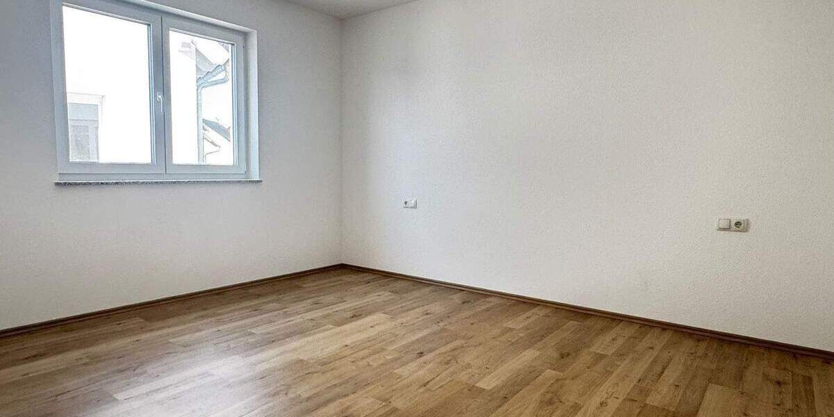 Etagenwohnung Villingen-Schwenningen Schwenningen - 3 Zimmer, 85 m&sup2;, 369.750&euro; | Angebot:25690649