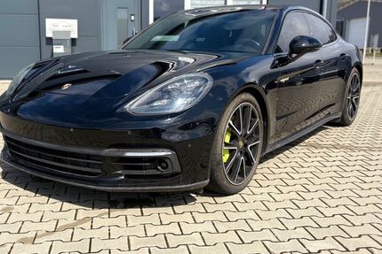 Porsche Panamera 125.000 km 54.900 &euro; Balgheim 78582