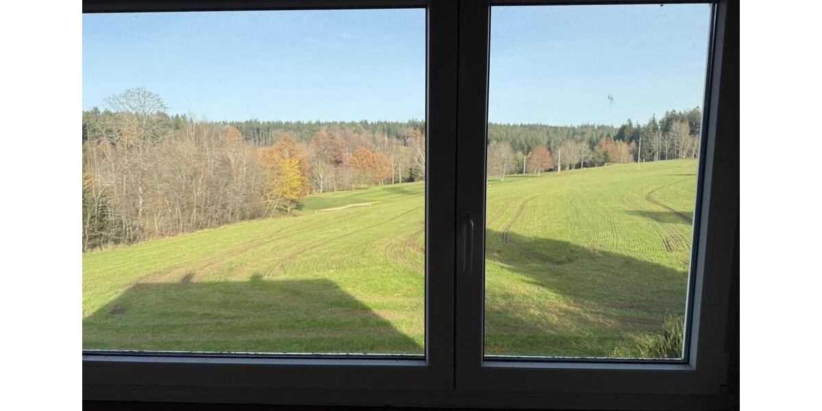 Einfamilienhaus Königsfeld im Schwarzwald - 10 Zimmer, 170 m&sup2;, 420.000&euro; | Angebot:25823870