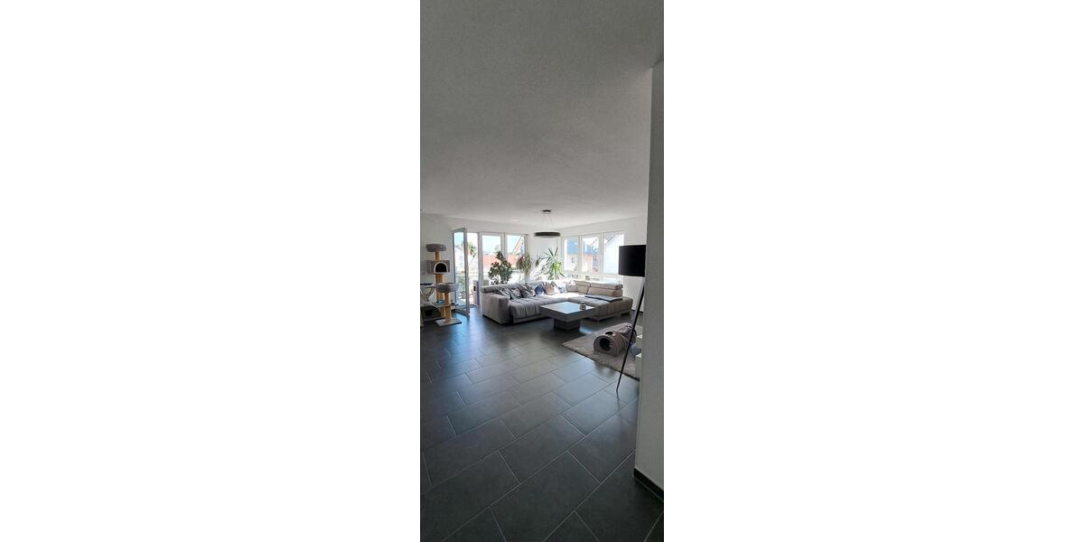 Etagenwohnung Trossingen - 4.5 Zimmer, 117 m&sup2;, 395.000&euro; | Angebot:26957421