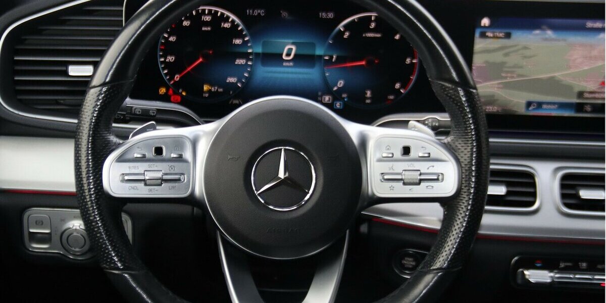 Mercedes-Benz GLE 350 d/AMG/4-MATIC/PANORAMA/STANDHEIZUNG 84.280 km 49.900 &euro; Villingen-Schwenningen 78054