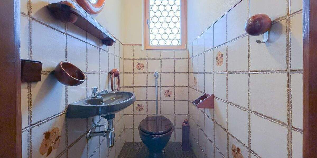 Einfamilienhaus Villingen-Schwenningen Weigheim - 6 Zimmer, 216 m&sup2;, 355.000&euro; | Angebot:25744848