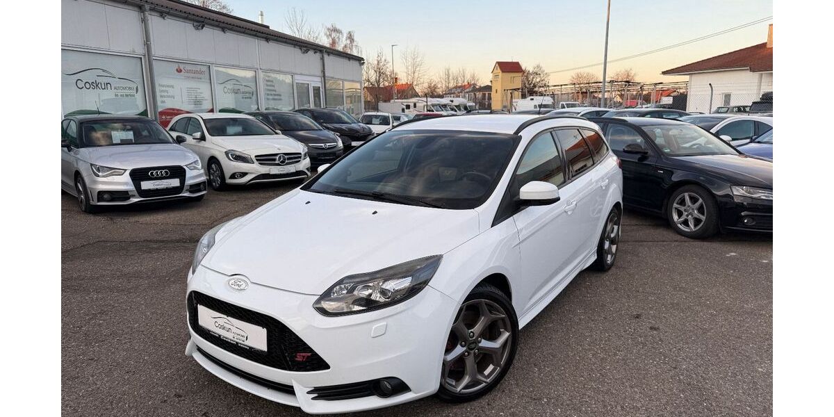Ford Focus 202.000 km 7.490 &euro; Schömberg 72355