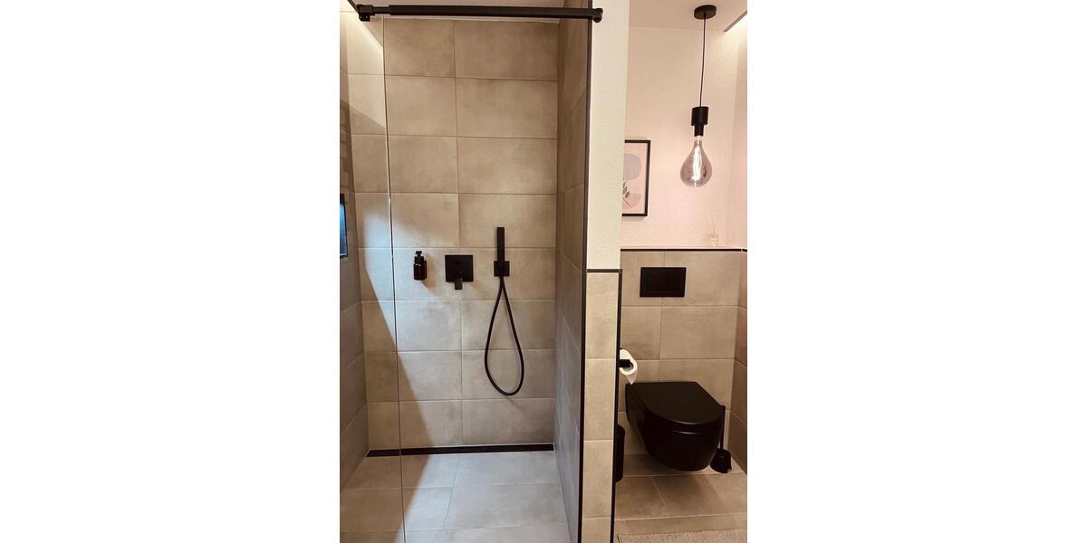 Einfamilienhaus Spaichingen - 2.5 Zimmer, 80 m&sup2;, 1.150&euro; | Angebot:25900508