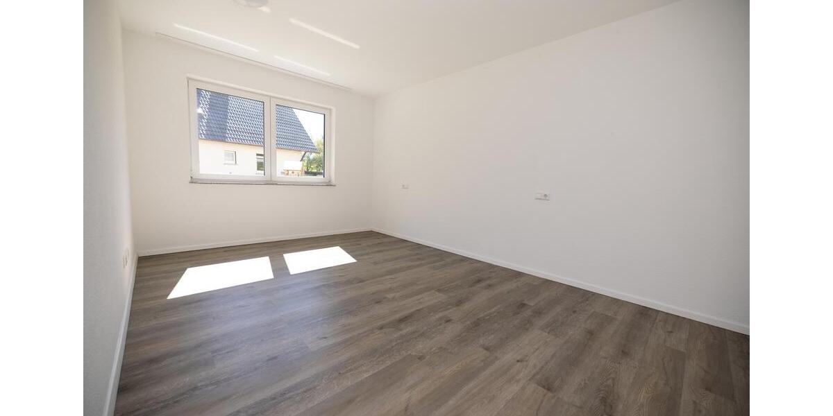 Erdgeschoßwohnung Niedereschach - 4 Zimmer, 117 m&sup2;, 1.460&euro; | Angebot:26533959