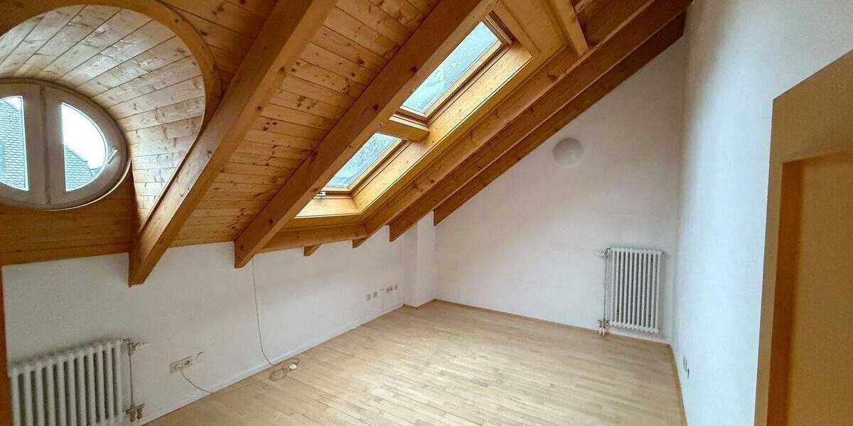 Gewerbeobjekt Villingen-Schwenningen Villingen - 4 Zimmer, 131 m&sup2;, 260.000&euro; | Angebot:25701103
