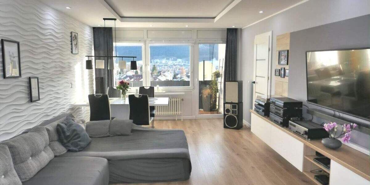 Etagenwohnung Wehingen - 4 Zimmer, 89 m&sup2;, 219.000&euro; | Angebot:25676923