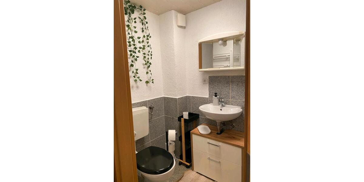 Etagenwohnung Villingen-Schwenningen Schwenningen - 1 Zimmer, 24 m&sup2;, 440&euro; | Angebot:24772640