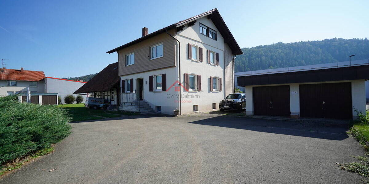 Mehrfamilienhaus, Wohnhaus Tuttlingen - 6 Zimmer, 125 m&sup2;, 529.000&euro; | Angebot:25733264