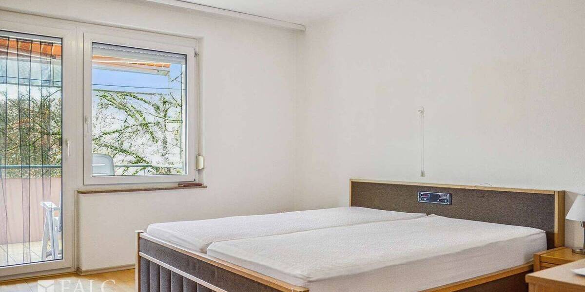 Etagenwohnung Tuttlingen - 4 Zimmer, 94 m&sup2;, 169.000&euro; | Angebot:25740757