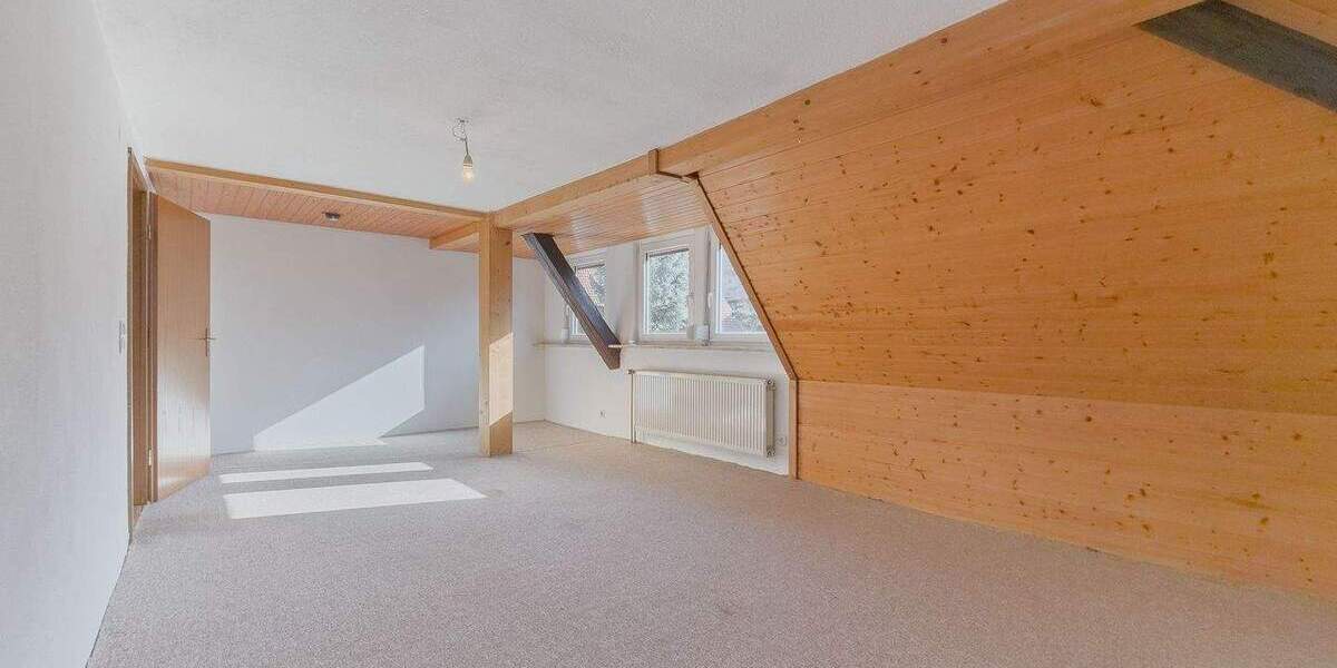 Mehrfamilienhaus, Wohnhaus Niedereschach - 1 Zimmer, 236 m&sup2;, 209.000&euro; | Angebot:25744849