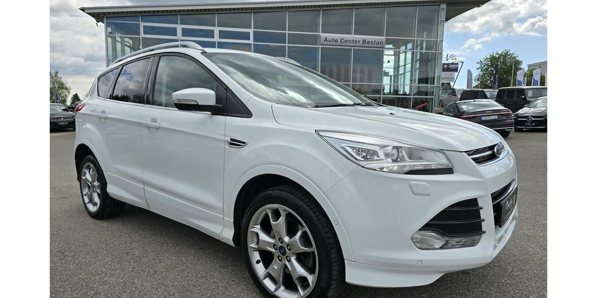 Ford Kuga 1.5/PANORAMA/4x4/NAVI/LEDER/KAMERA/AUT 89.014 km 11.800 &euro; Villingen-Schwenningen 78054