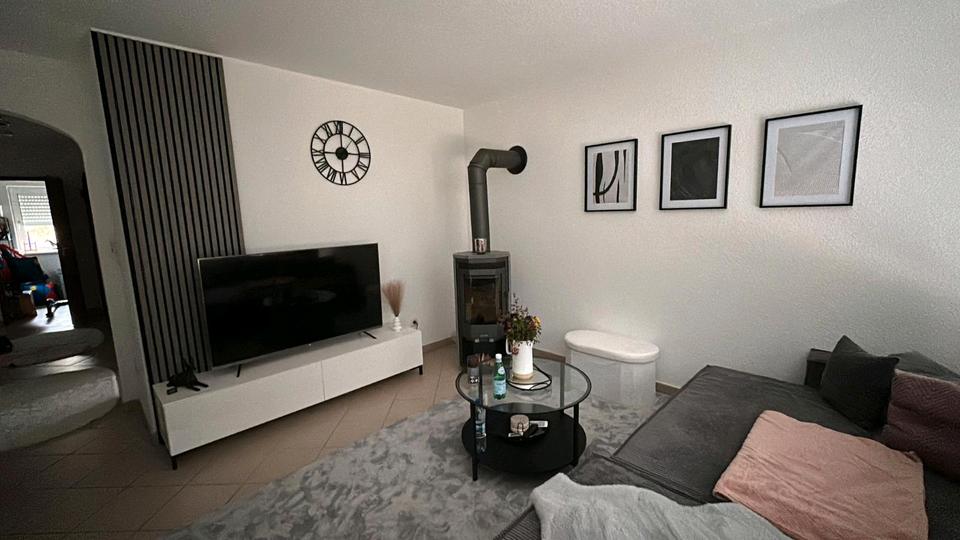 Etagenwohnung Villingen-Schwenningen Schwenningen - 2 Zimmer, 63 m&sup2;, 708&euro; | Angebot:26273674
