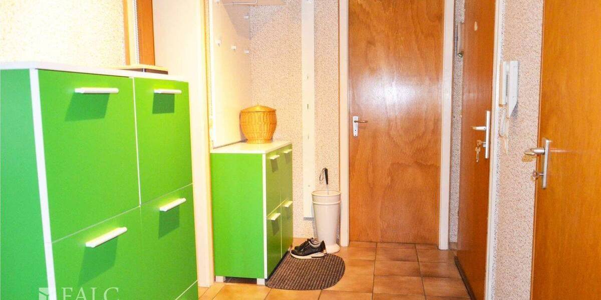 Etagenwohnung Tuttlingen - 4 Zimmer, 94 m&sup2;, 169.000&euro; | Angebot:25740757