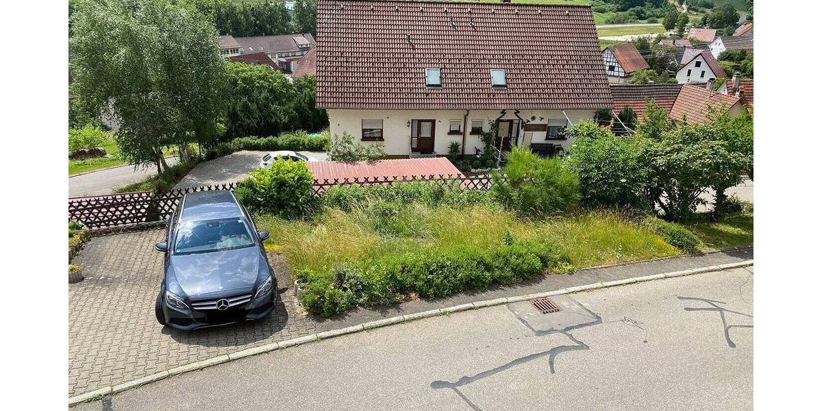 Doppelhaushälfte Reichenbach - 6 Zimmer, 124 m&sup2;, 130.000&euro; | Angebot:25671596