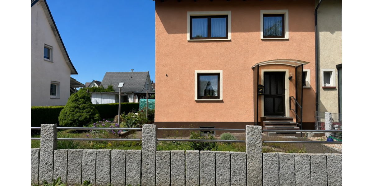 Einfamilienhaus Trossingen - 4 Zimmer, 100 m&sup2;, 298.000&euro; | Angebot:27017470