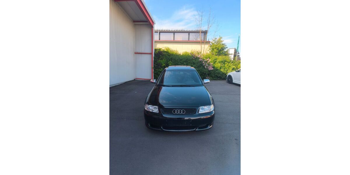 Audi A3 261.000 km 1.800 &euro; Tuningen 78609