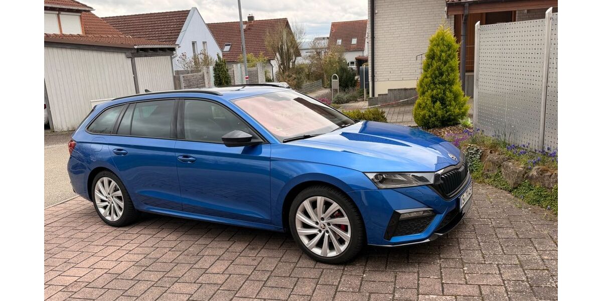 Skoda Octavia 85.500 km 31.900 &euro; Villingen-Schwenningen 78050