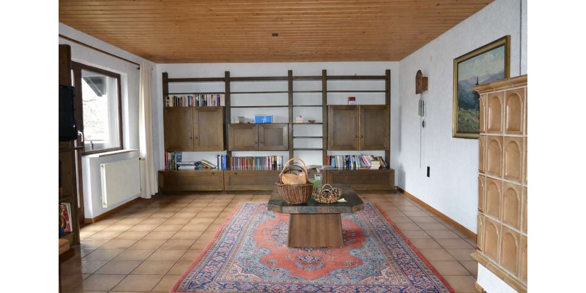 Einfamilienhaus Titisee-Neustadt Neustadt - 5 Zimmer, 160 m&sup2;, 420.000&euro; | Angebot:25173329