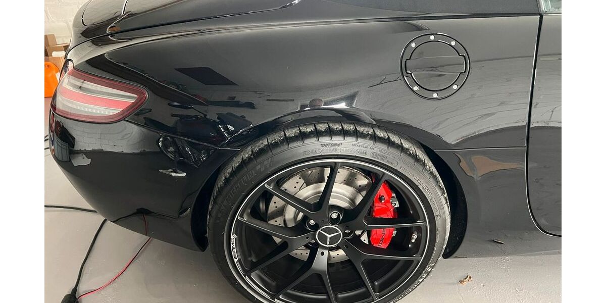 Mercedes-Benz SLS AMG 35.900 km 174.900 &euro; Tuttlingen 78532