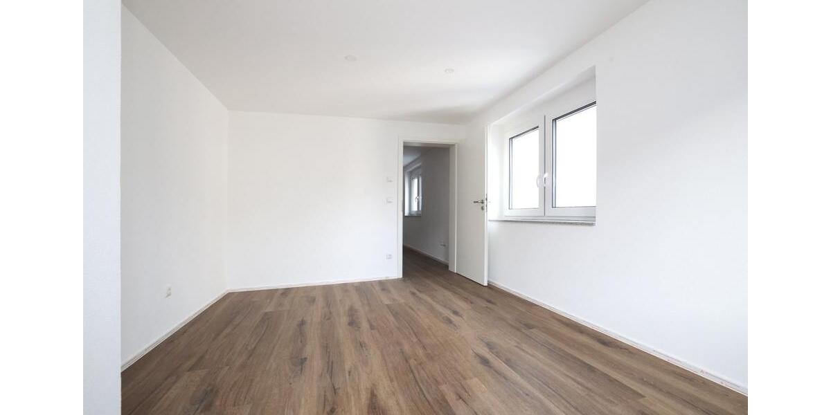 Etagenwohnung Tuttlingen - 3 Zimmer, 95 m&sup2;, 1.090&euro; | Angebot:25856654