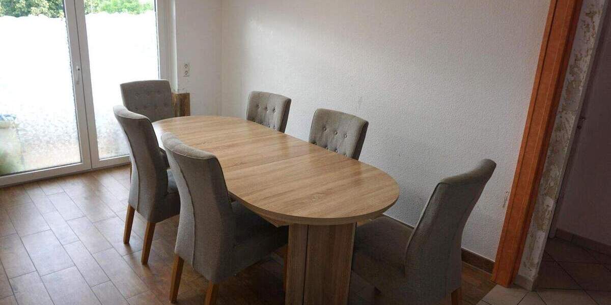 Etagenwohnung Oberndorf am Neckar Lindenhof - 3 Zimmer, 96 m&sup2;, 199.000&euro; | Angebot:25707732