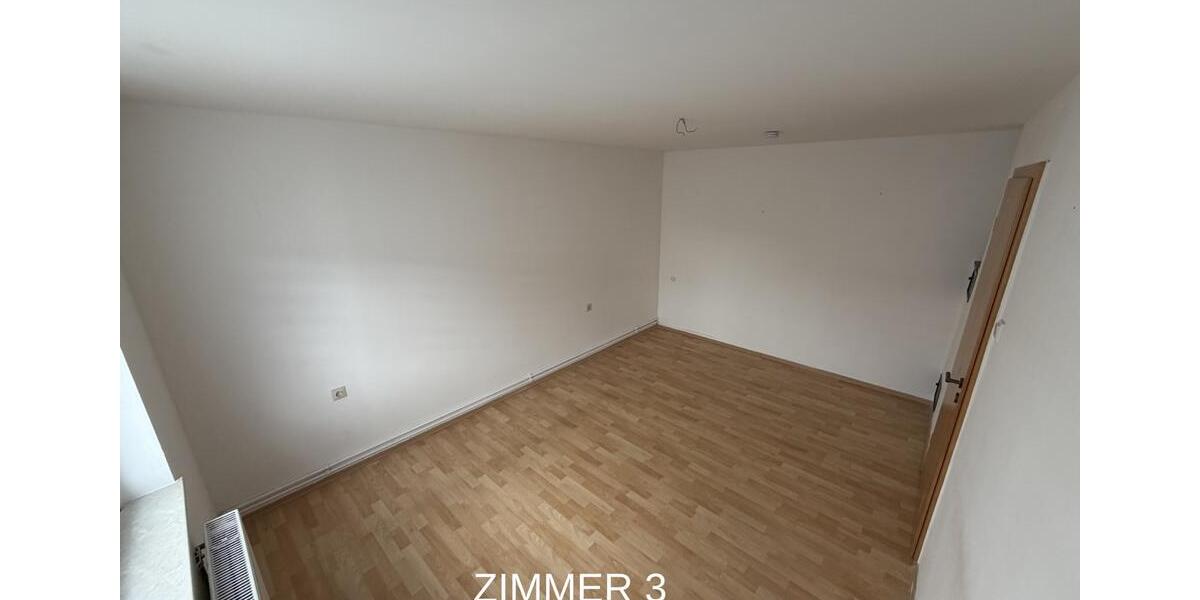 Erdgeschoßwohnung Villingen-Schwenningen Schwenningen - 3 Zimmer, 75 m&sup2;, 750&euro; | Angebot:26656533