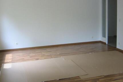 Wohnung Oberndorf am Neckar - 3 Zimmer, 80 m&sup2;, 700&euro; | Angebot:25321970