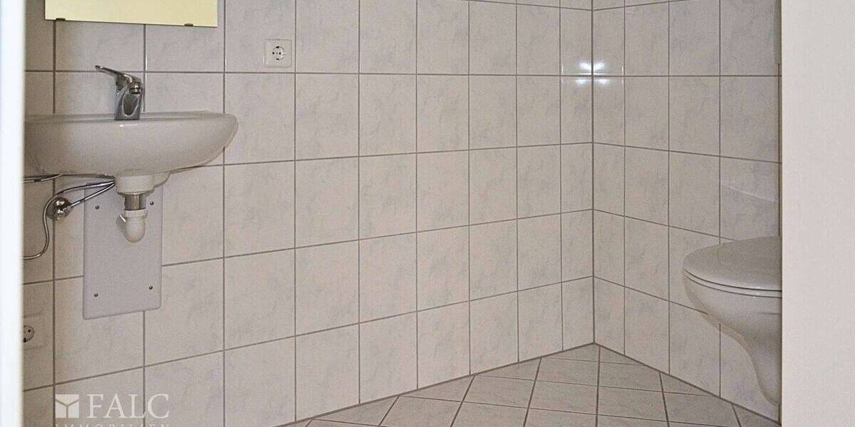 Gewerbeobjekt Tuttlingen - 1.700&euro; | Angebot:25695553