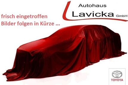 Toyota Yaris 25.500 km 18.290 &euro; Villingen-Schwenningen 78056
