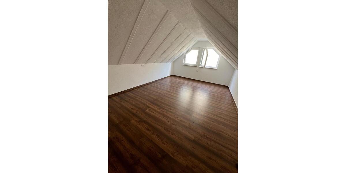 Maisonettenwohnung Tuttlingen - 2 Zimmer, 74 m&sup2;, 950&euro; | Angebot:25085104