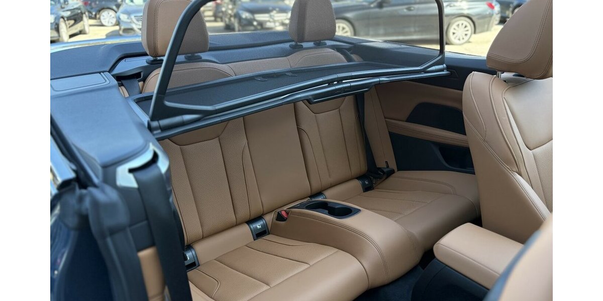 BMW 420i Cabrio 360°/MEMORY/LENKHZ/DAB/NAVI/1.HAND 3.721 km 49.900 &euro; Villingen-Schwenningen 78054