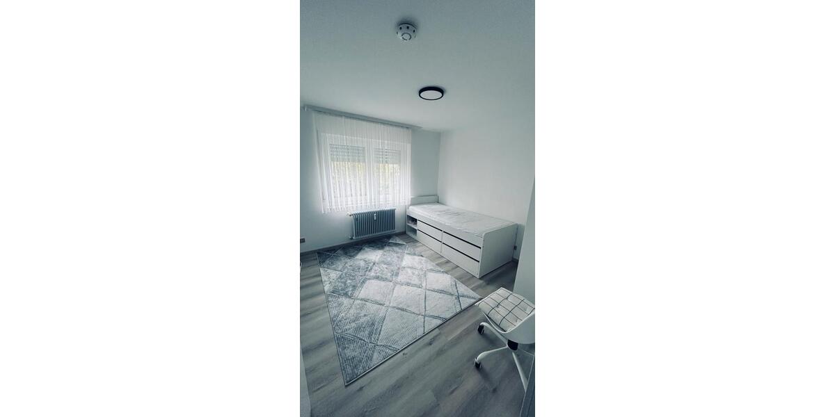 Etagenwohnung Tuttlingen - 4.5 Zimmer, 95 m&sup2;, 315.000&euro; | Angebot:26877704