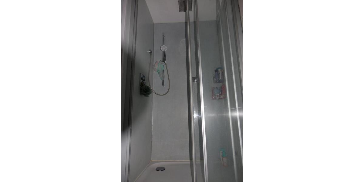 Erdgeschoßwohnung Villingen-Schwenningen Schwenningen - 1 Zimmer, 12 m&sup2;, 300&euro; | Angebot:25920922