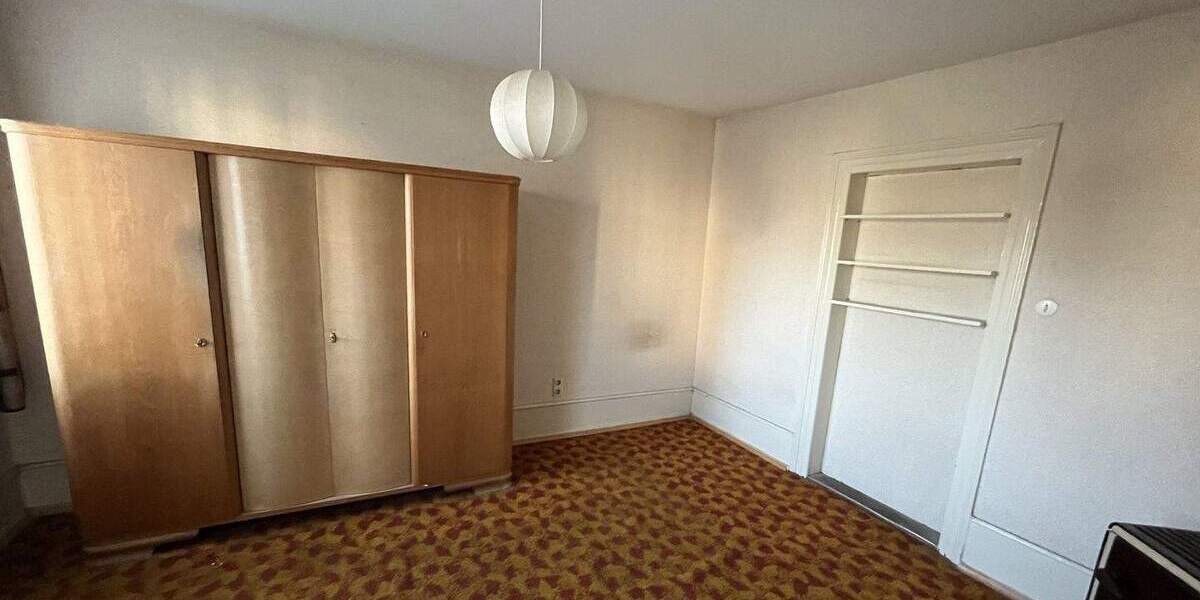 Mehrfamilienhaus, Wohnhaus Tuttlingen - 9 Zimmer, 189 m&sup2;, 285.000&euro; | Angebot:25670863