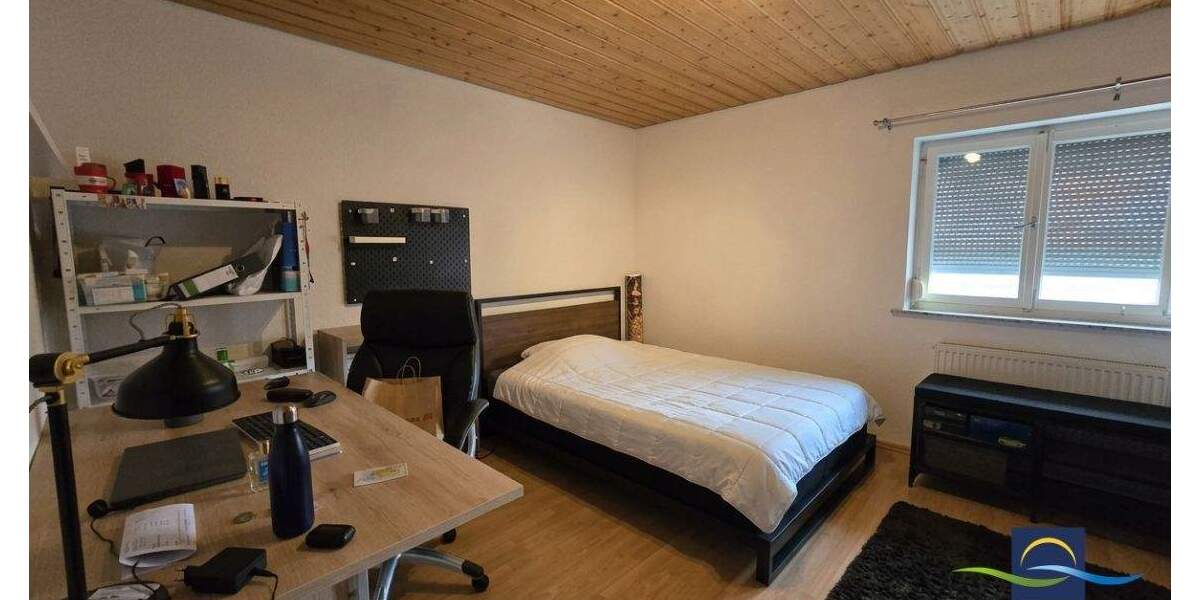 Etagenwohnung Villingen-Schwenningen Schwenningen - 4 Zimmer, 94 m&sup2;, 175.000&euro; | Angebot:26053233