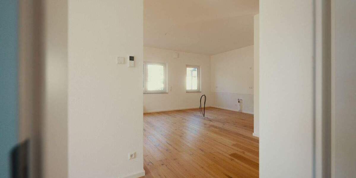 Etagenwohnung Villingendorf - 2 Zimmer, 84 m&sup2;, 299.500&euro; | Angebot:25676135